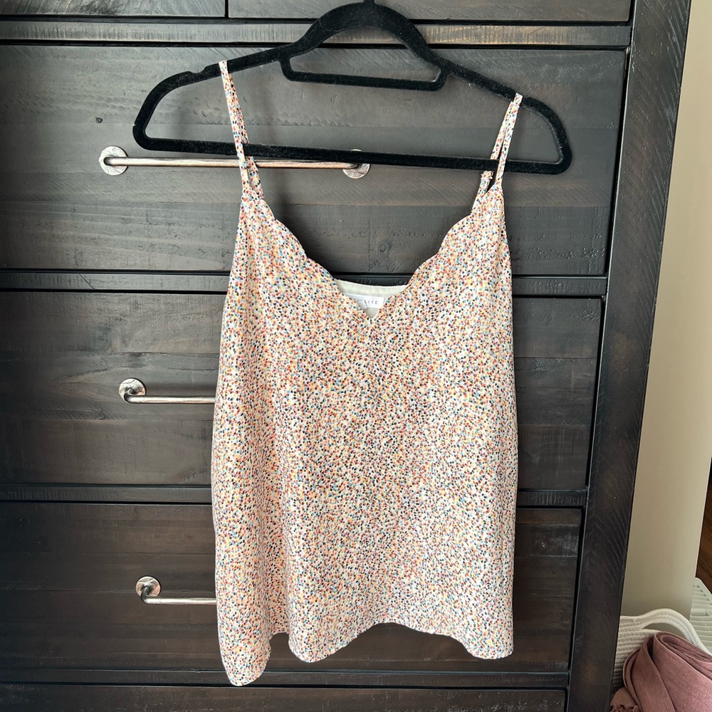 SOCIALITE Scalloped V-Neck Camisole Top in Multicoloured Polka Dot Print